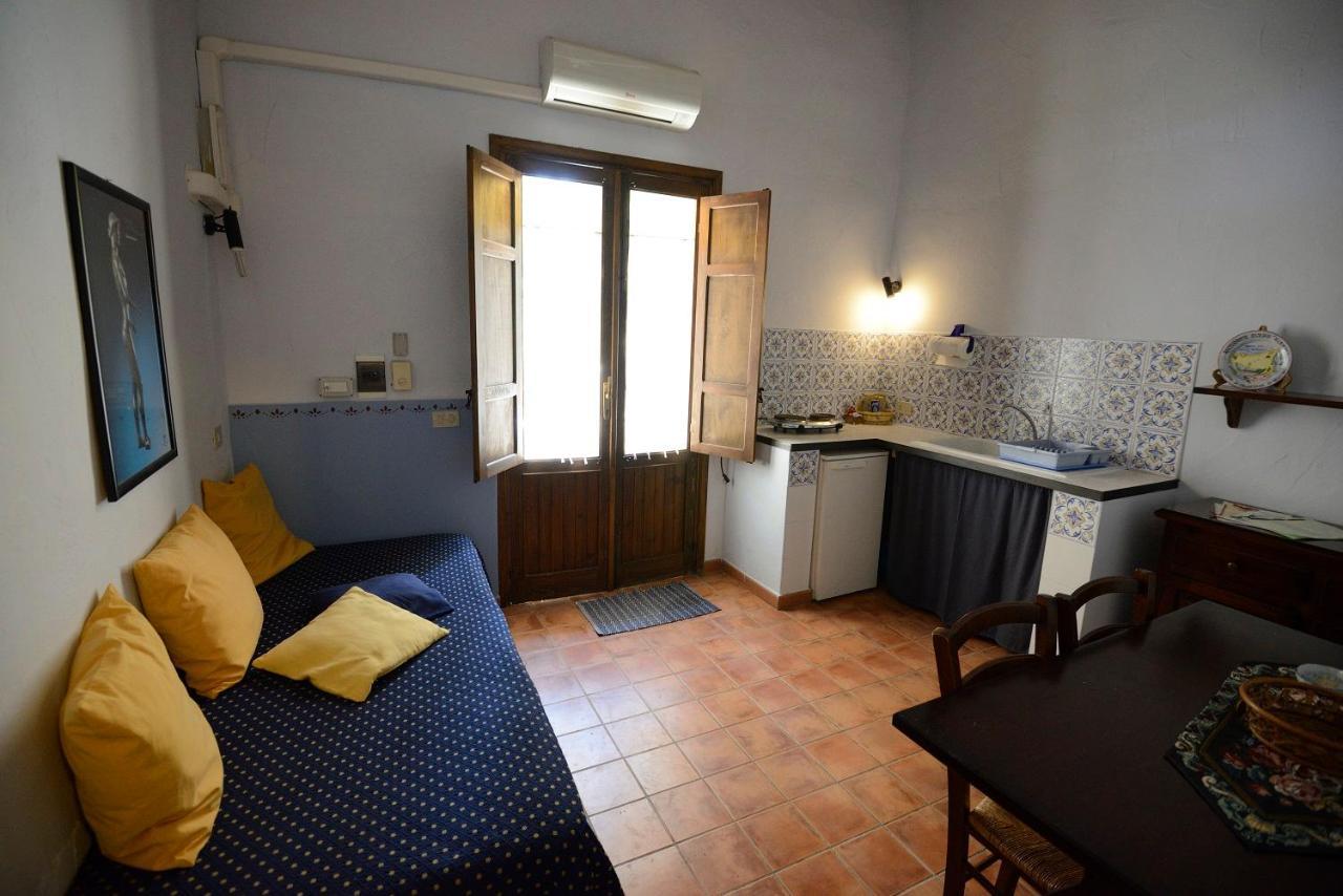 Duca Di Castelmonte Villa Trapani Exterior photo